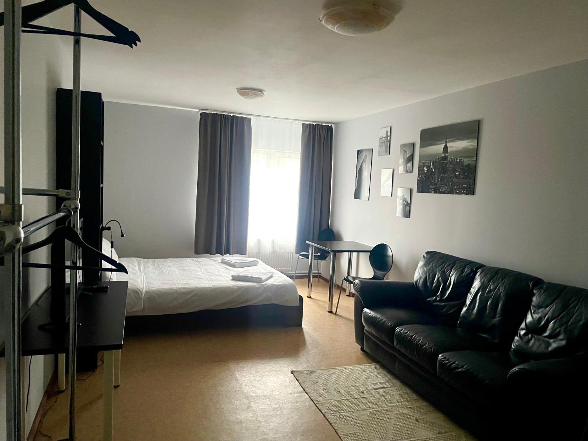 Central Hostel 옐가바 외부 사진