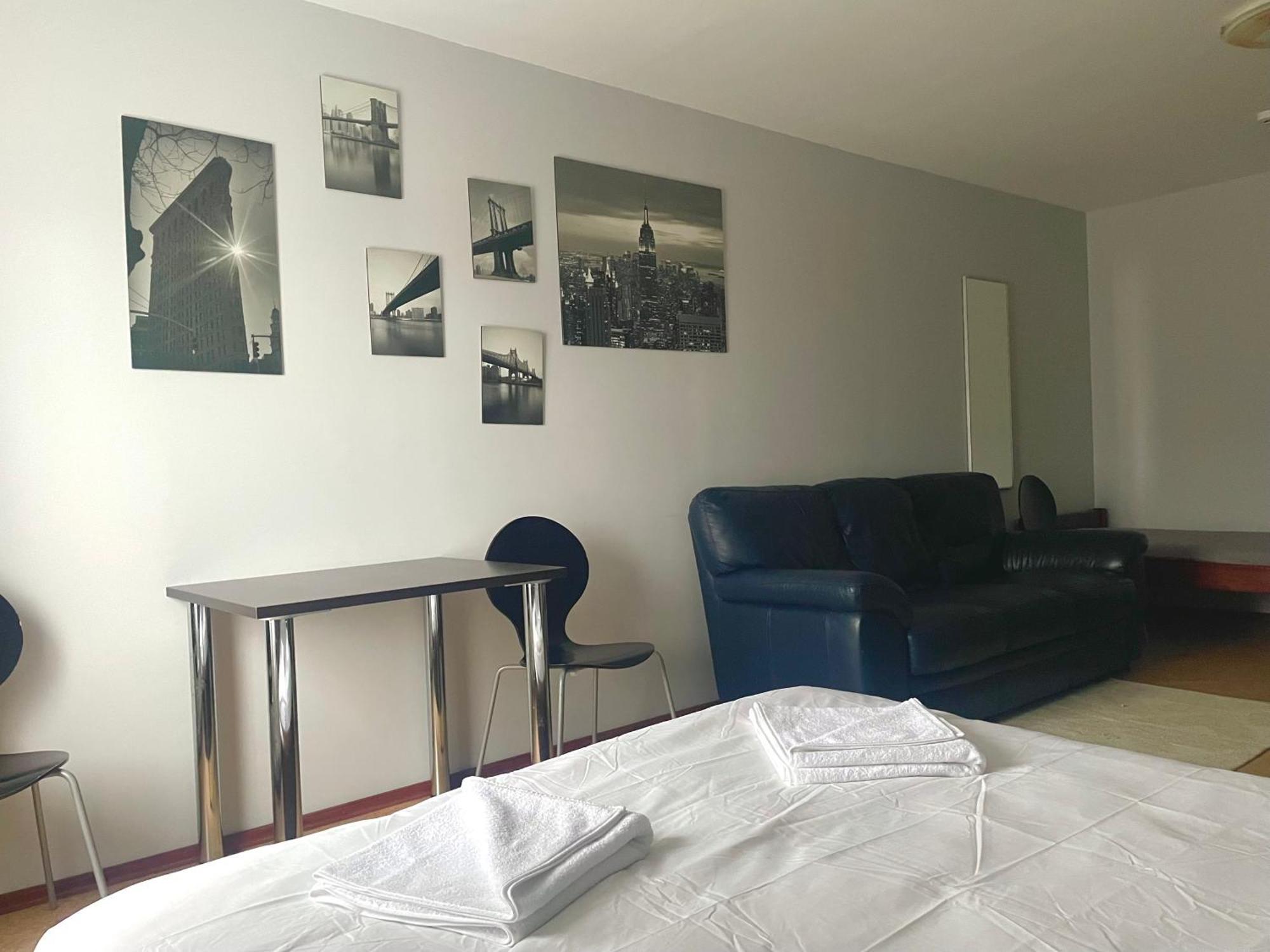 Central Hostel 옐가바 외부 사진