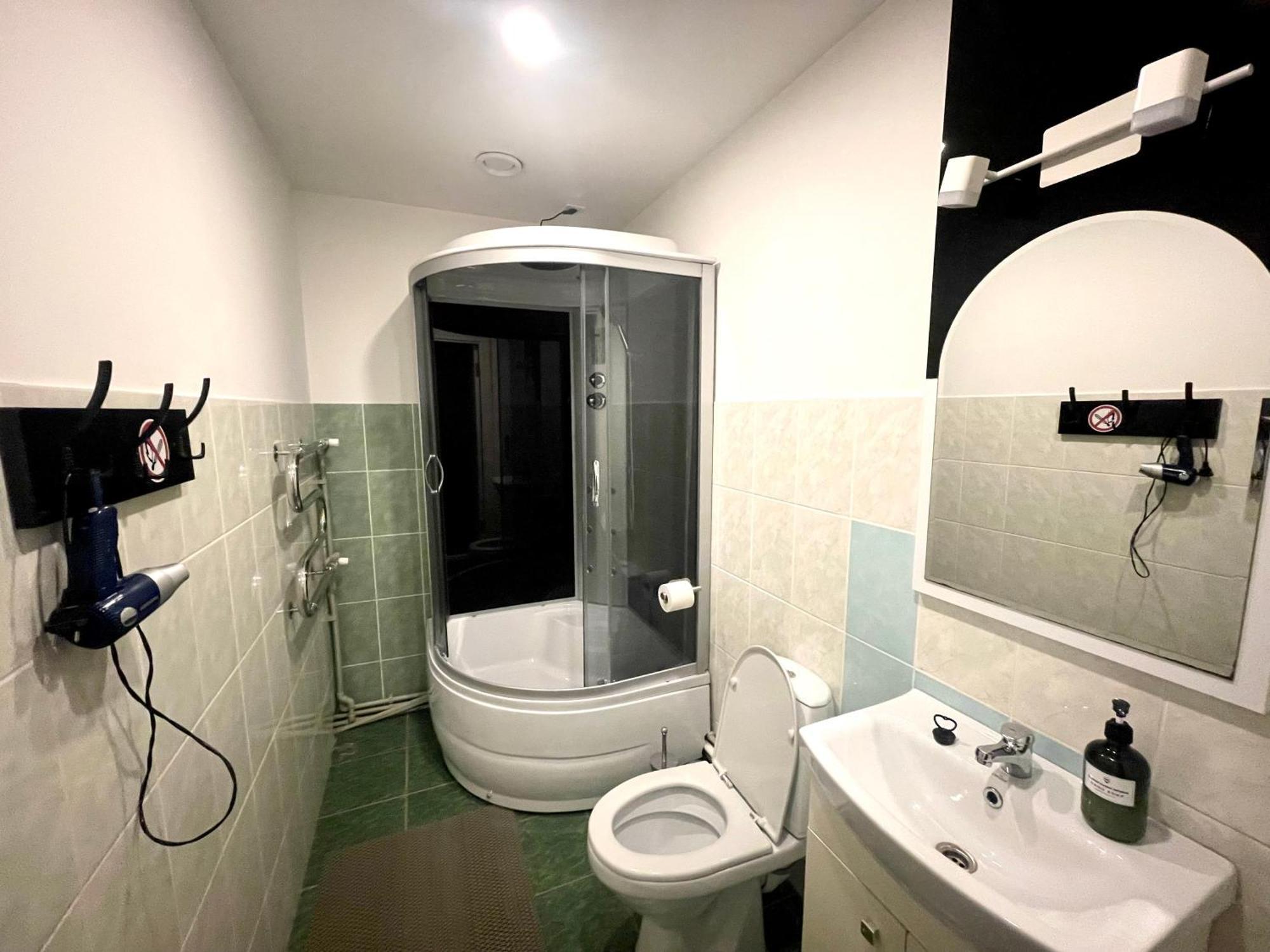 Central Hostel 옐가바 외부 사진