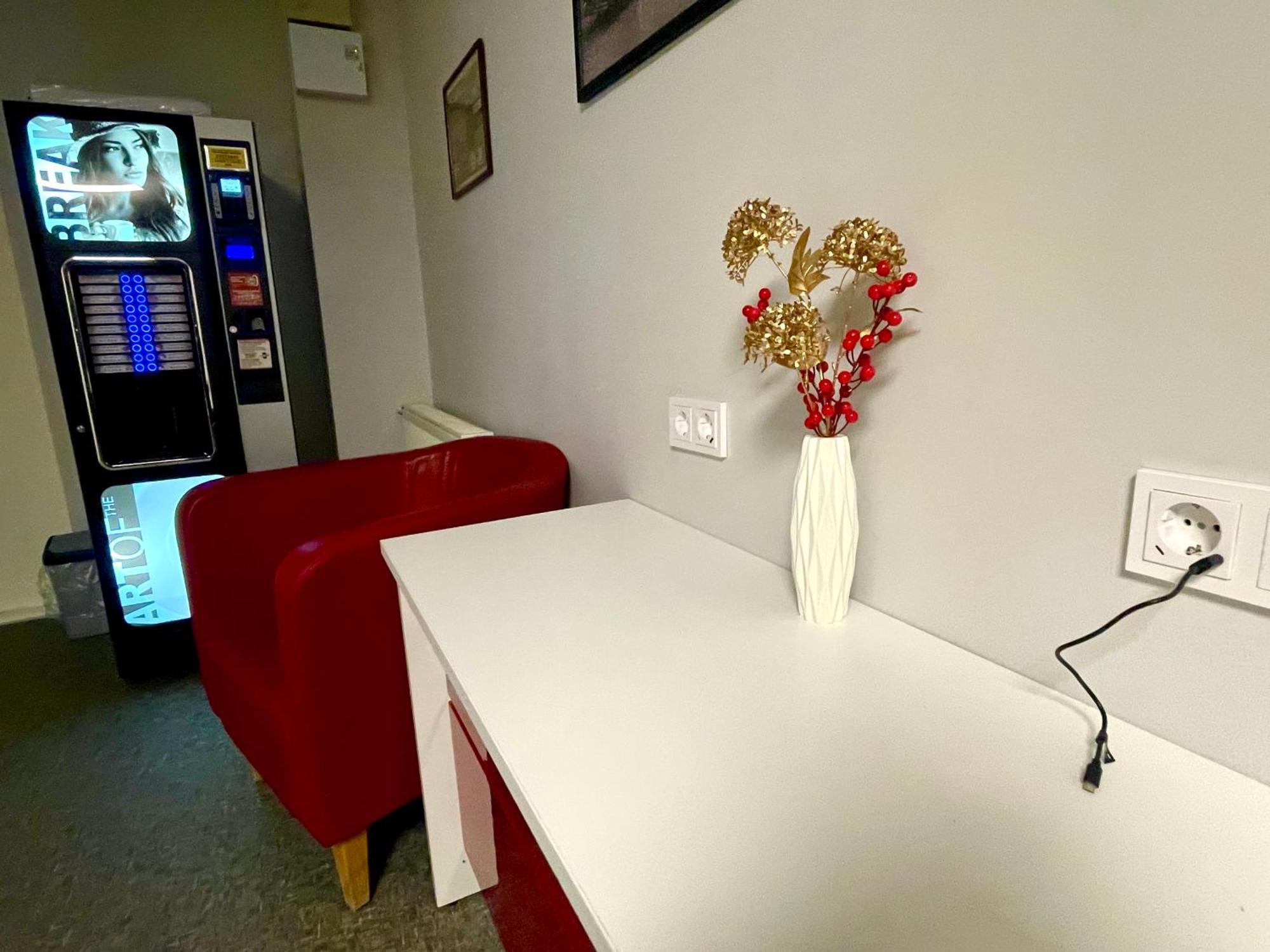 Central Hostel 옐가바 외부 사진